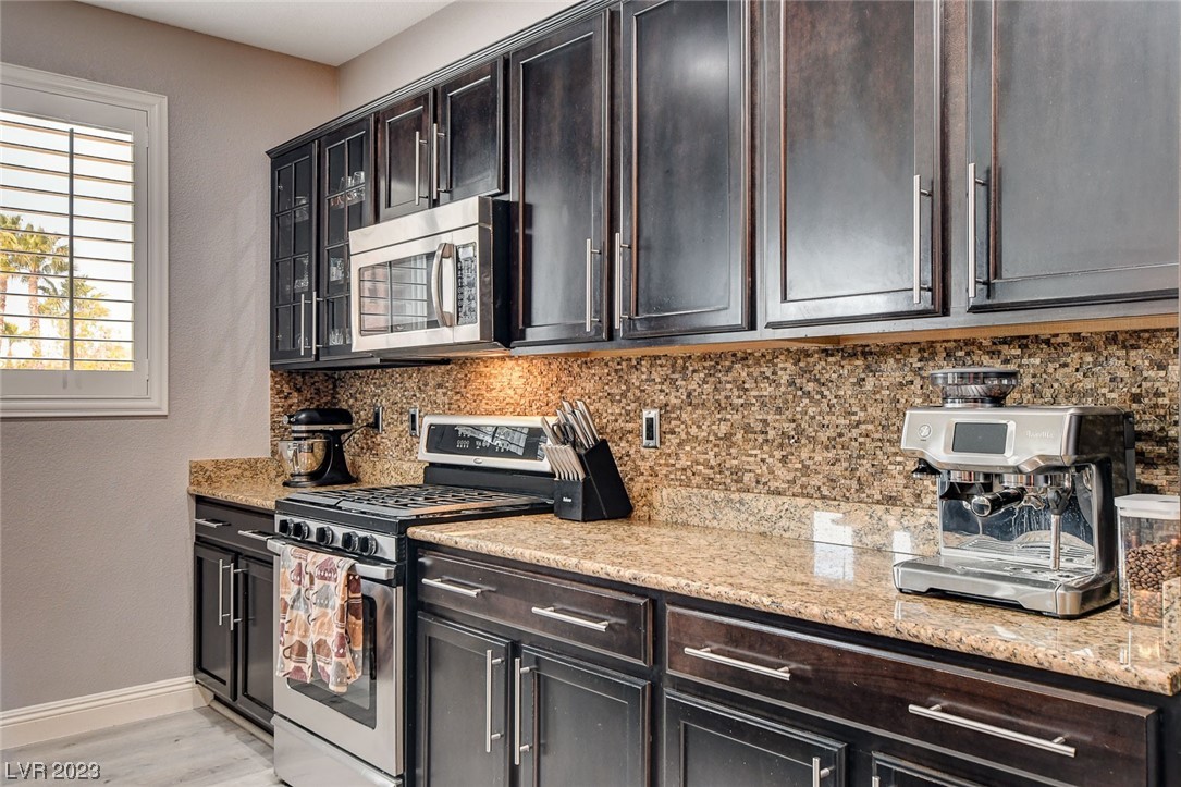 5490 White Truffles Circle