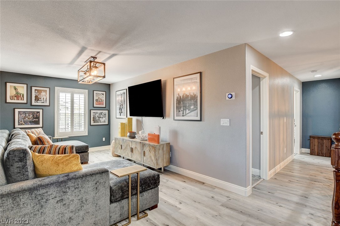 5490 White Truffles Circle
