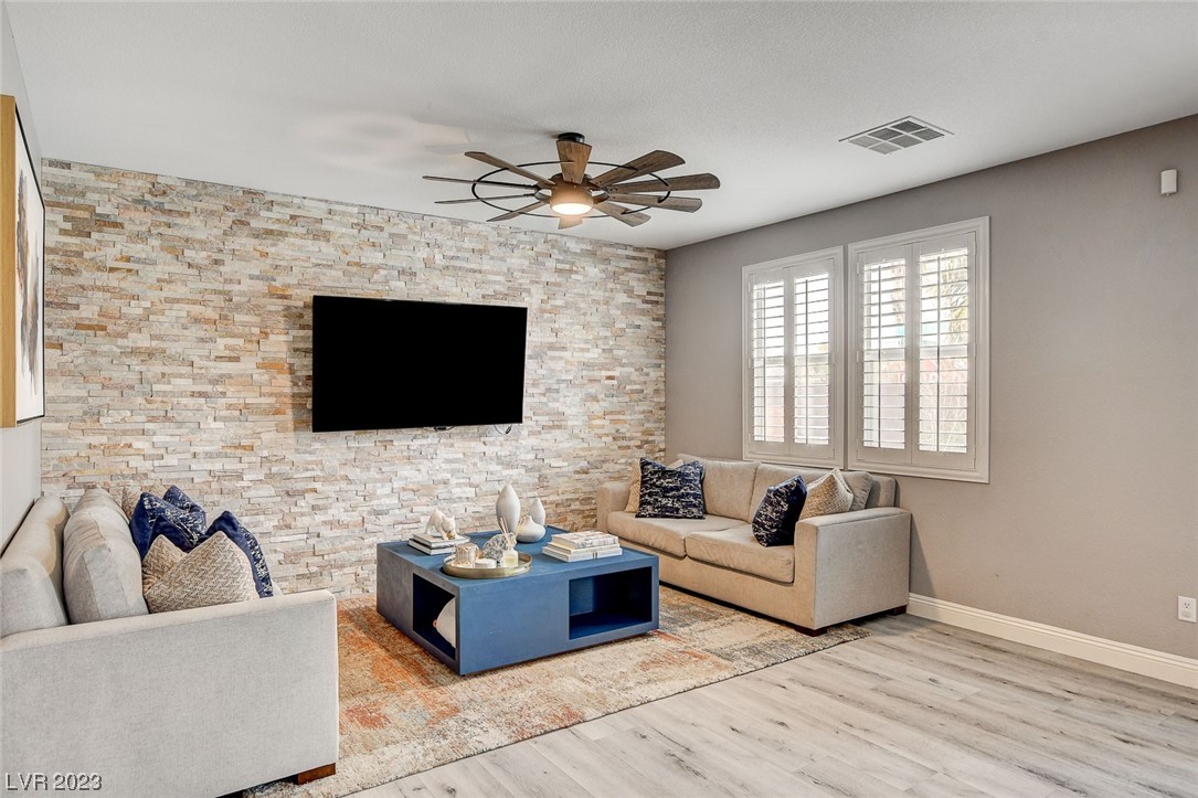 5490 White Truffles Circle