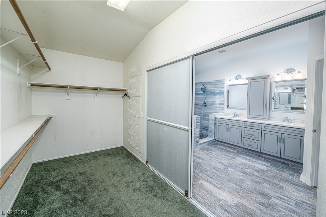1123 Spooner Court