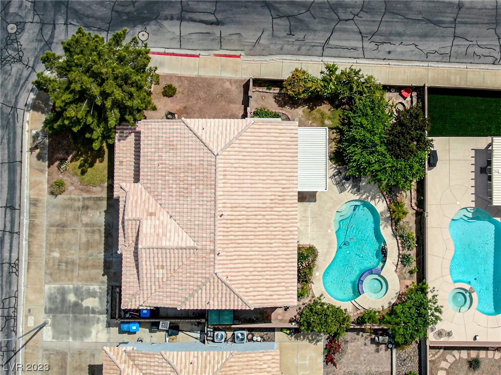 1123 Spooner Court