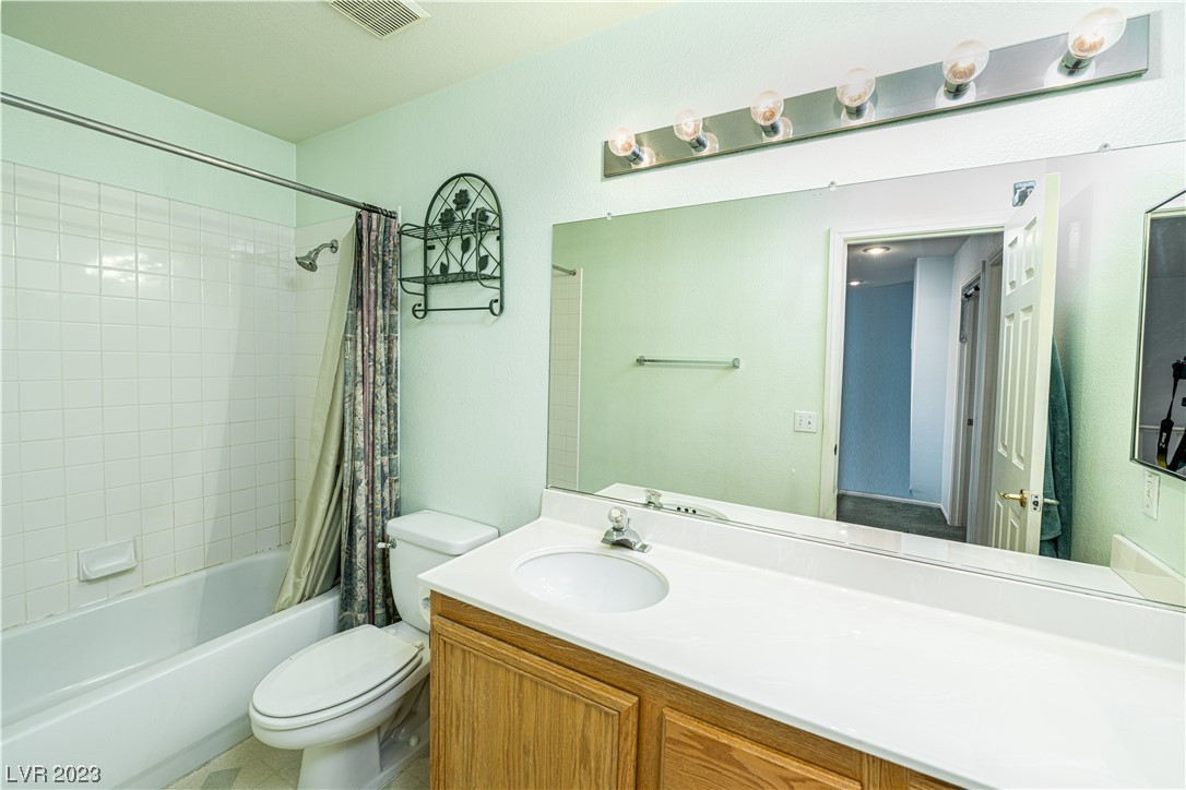 1123 Spooner Court