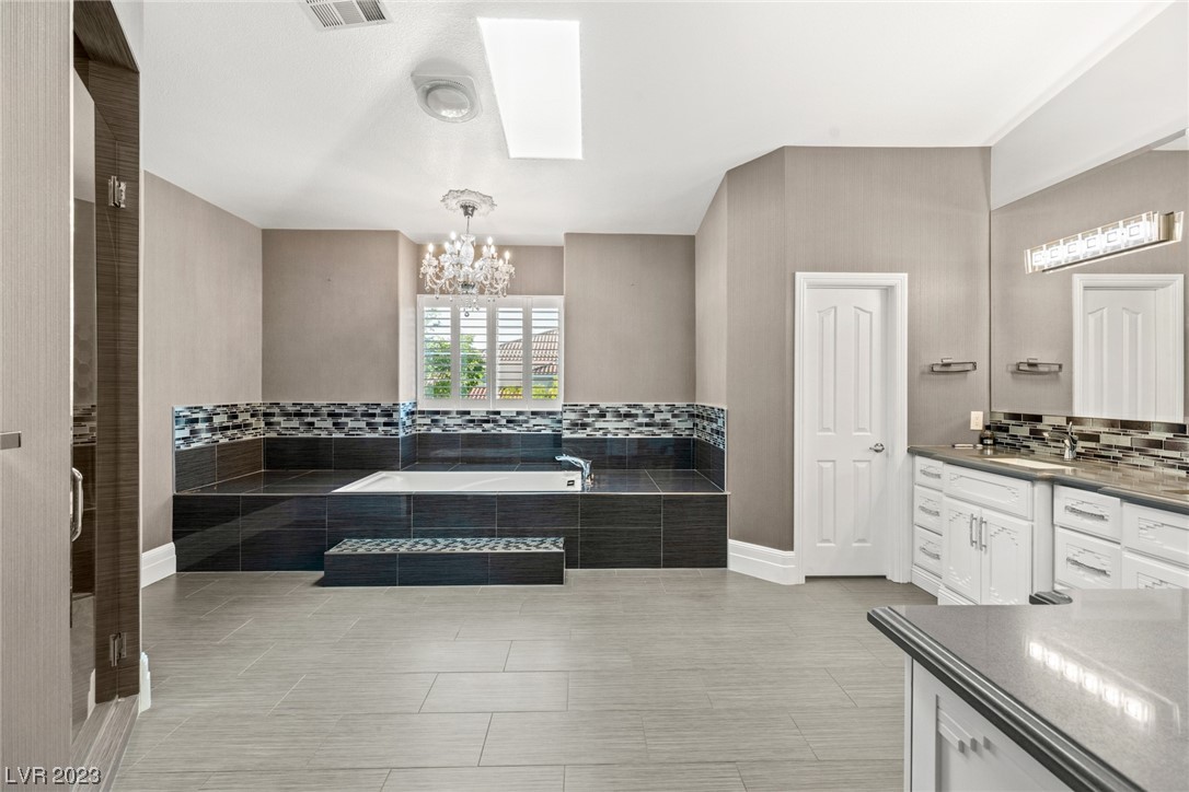 7471 BACHELORS BUTTON Drive