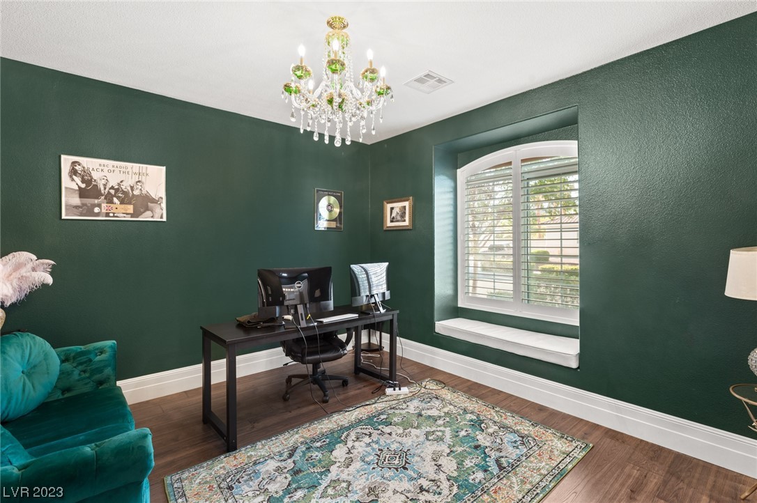 7471 BACHELORS BUTTON Drive