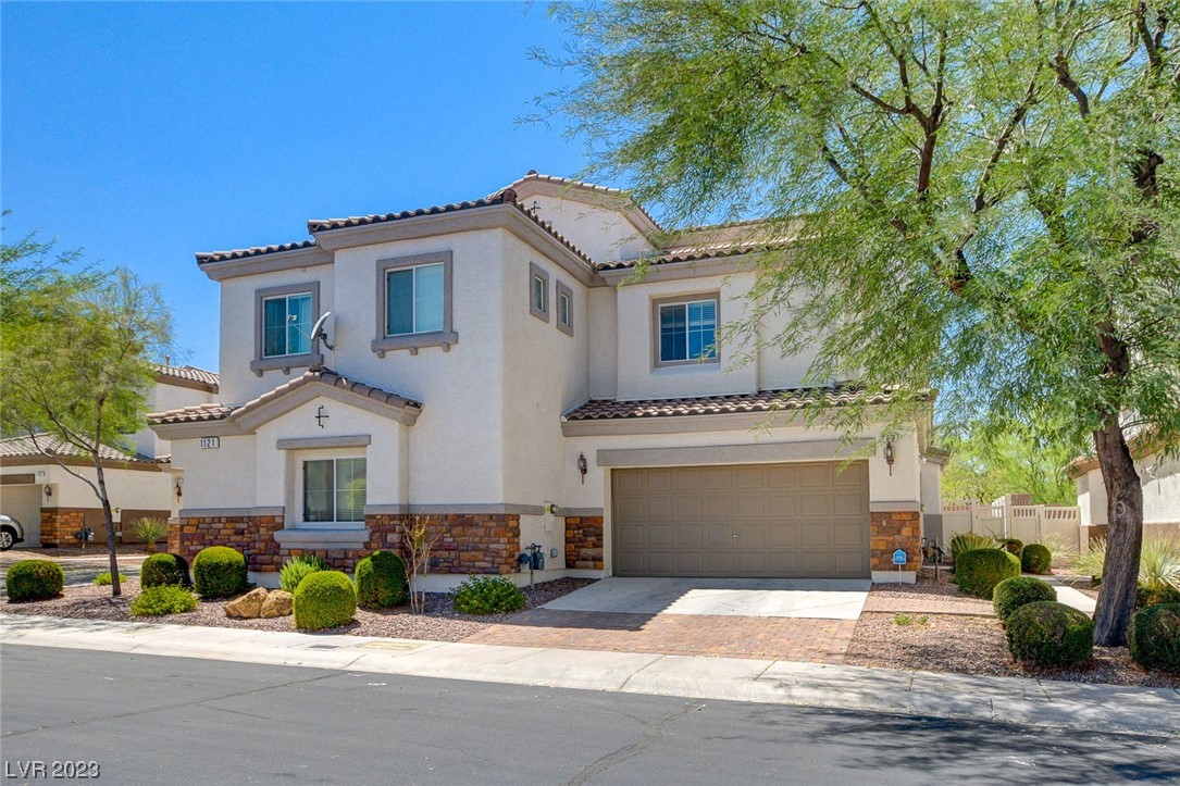 1121 Tuscan Sky Lane 3
