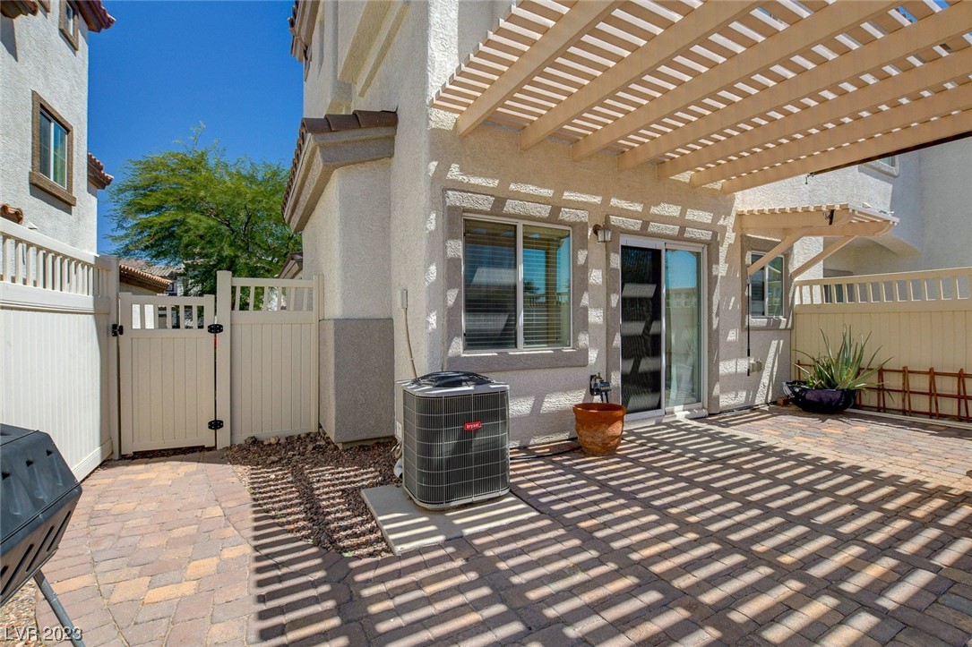 1121 Tuscan Sky Lane 3