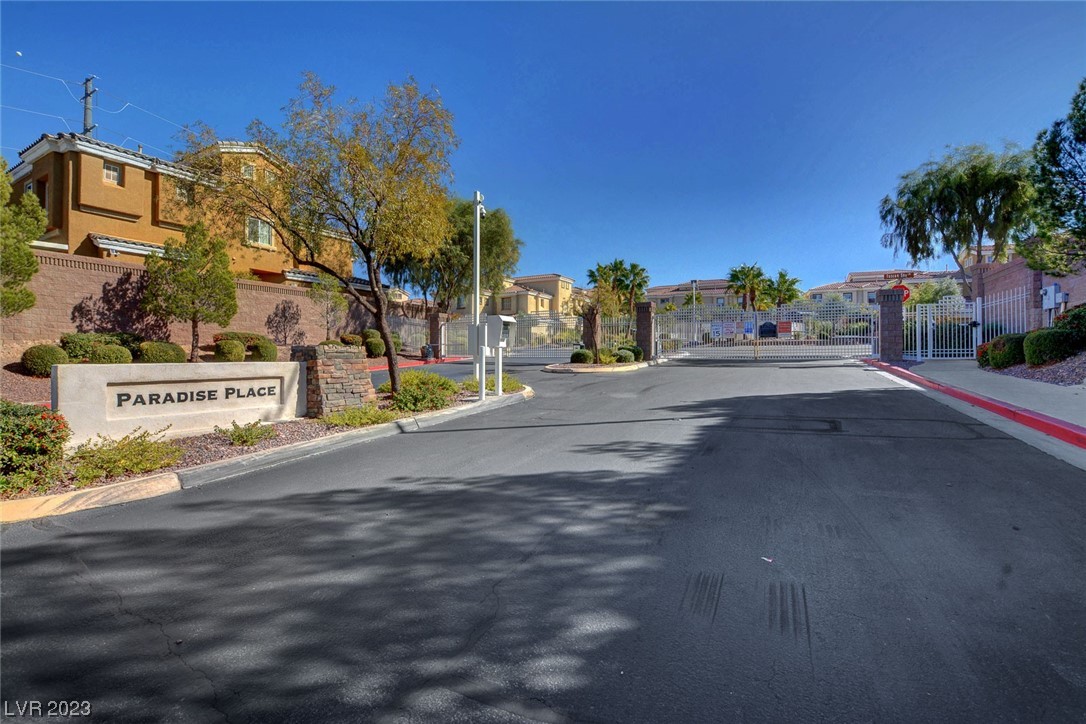 1121 Tuscan Sky Lane 3