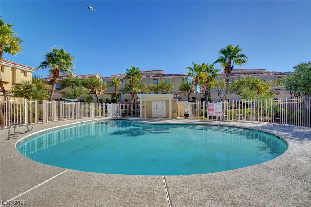 1121 Tuscan Sky Lane 3