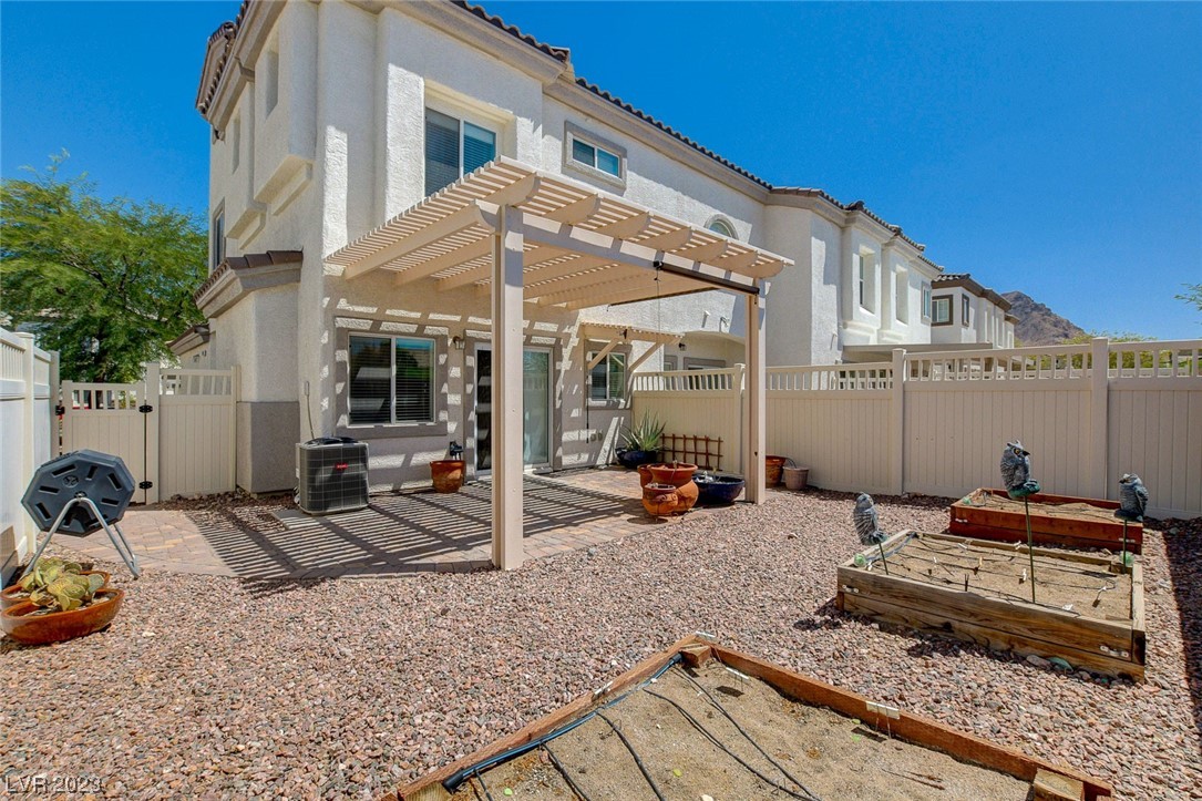 1121 Tuscan Sky Lane 3