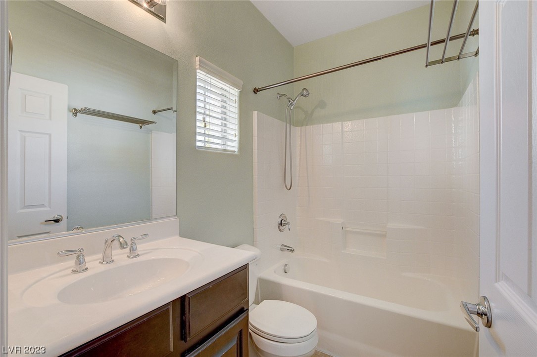 1121 Tuscan Sky Lane 3