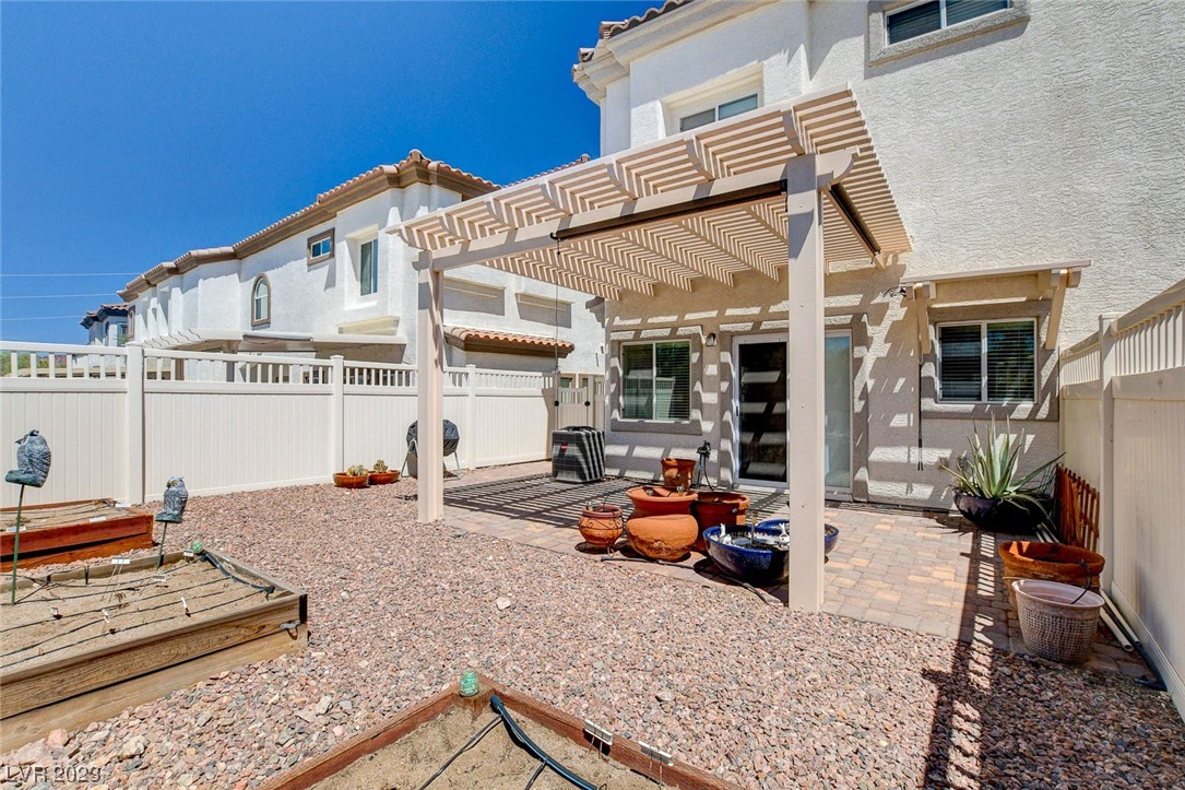 1121 Tuscan Sky Lane 3