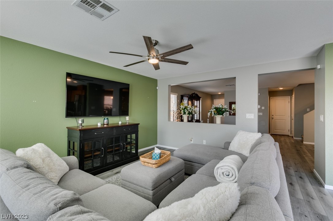 6210 Escapa Court