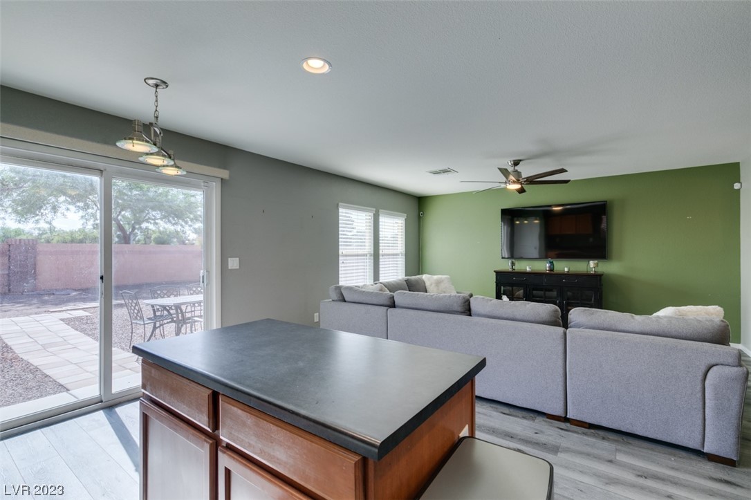 6210 Escapa Court