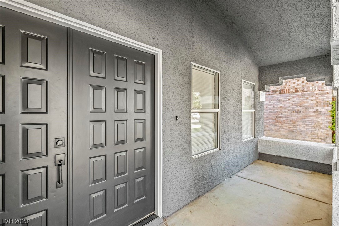 4345 Roaming Breeze Road