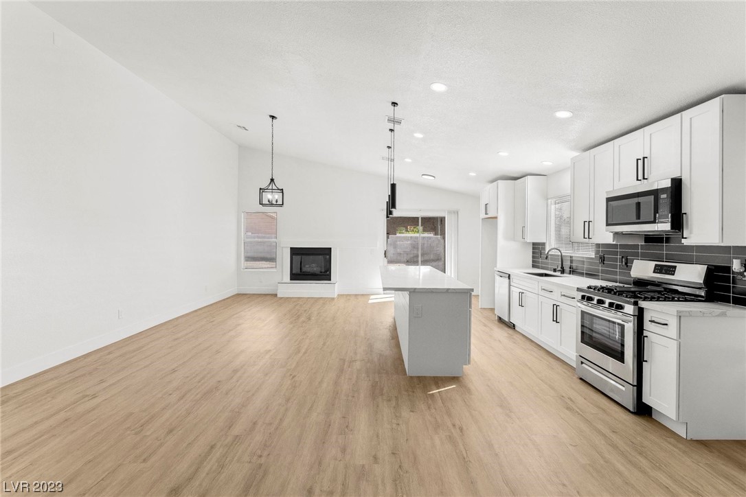 4345 Roaming Breeze Road