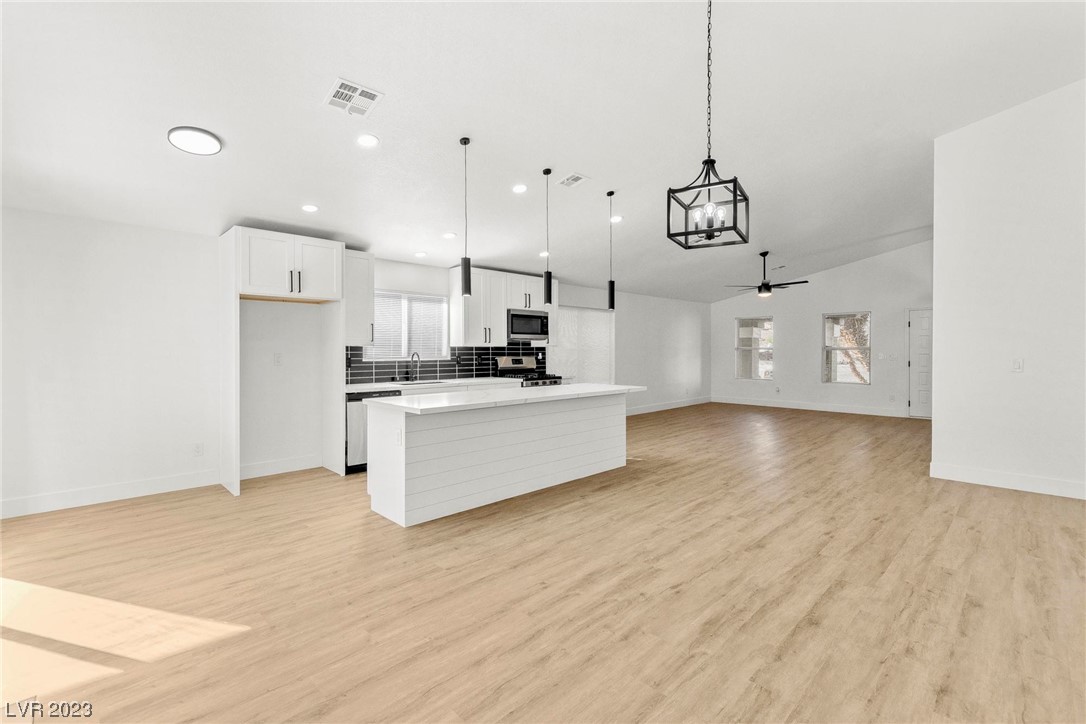 4345 Roaming Breeze Road