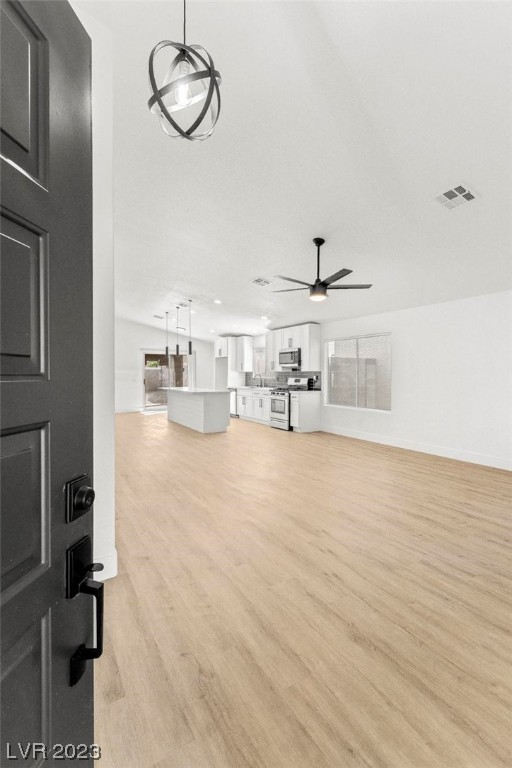 4345 Roaming Breeze Road