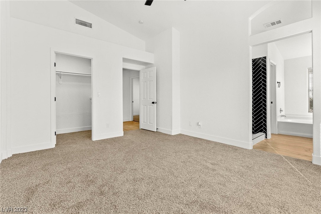 4345 Roaming Breeze Road