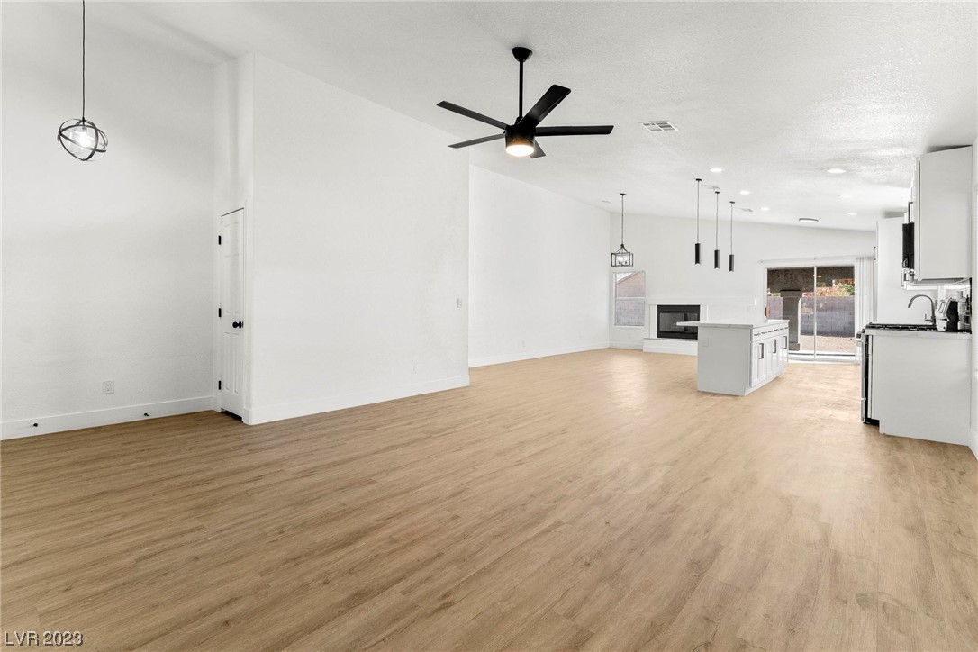 4345 Roaming Breeze Road