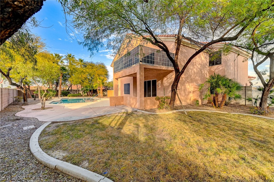 1730 Woodward Heights Way