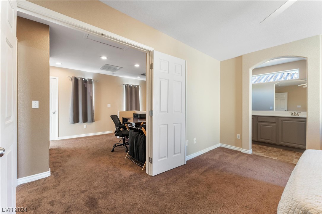 9197 Starling Wing Place