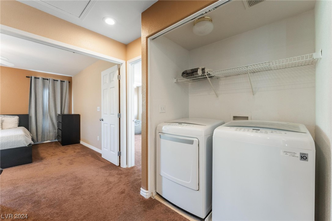 9197 Starling Wing Place