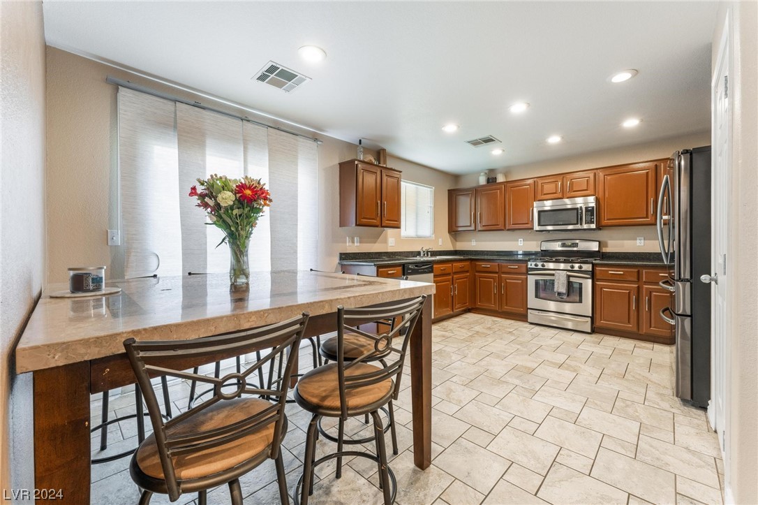 9197 Starling Wing Place
