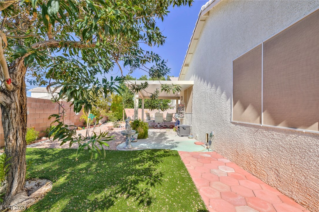 517 Quail Bird Place