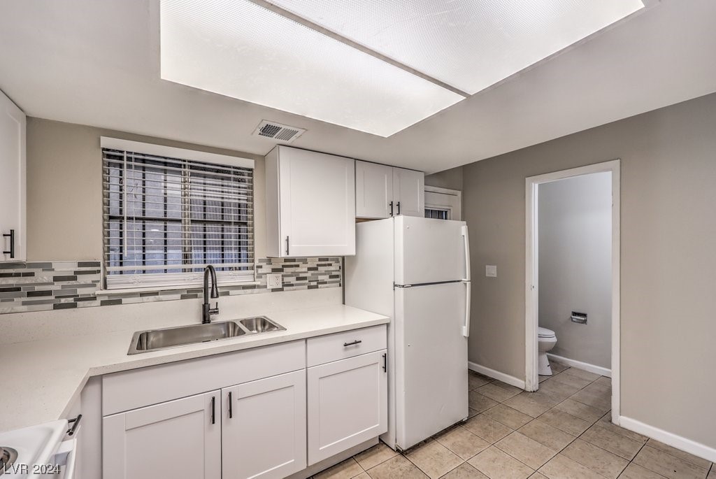 6011 Vegas Drive 0