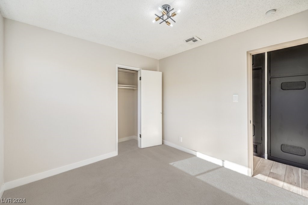 1206 Tumbleweed Avenue