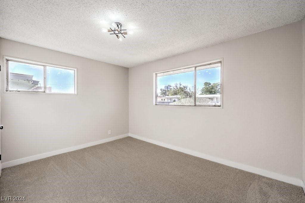 1206 Tumbleweed Avenue