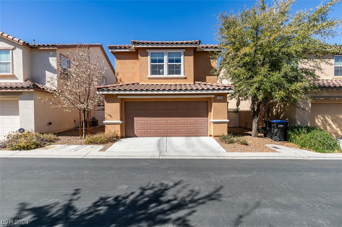 2084 Airy Petals Walk
