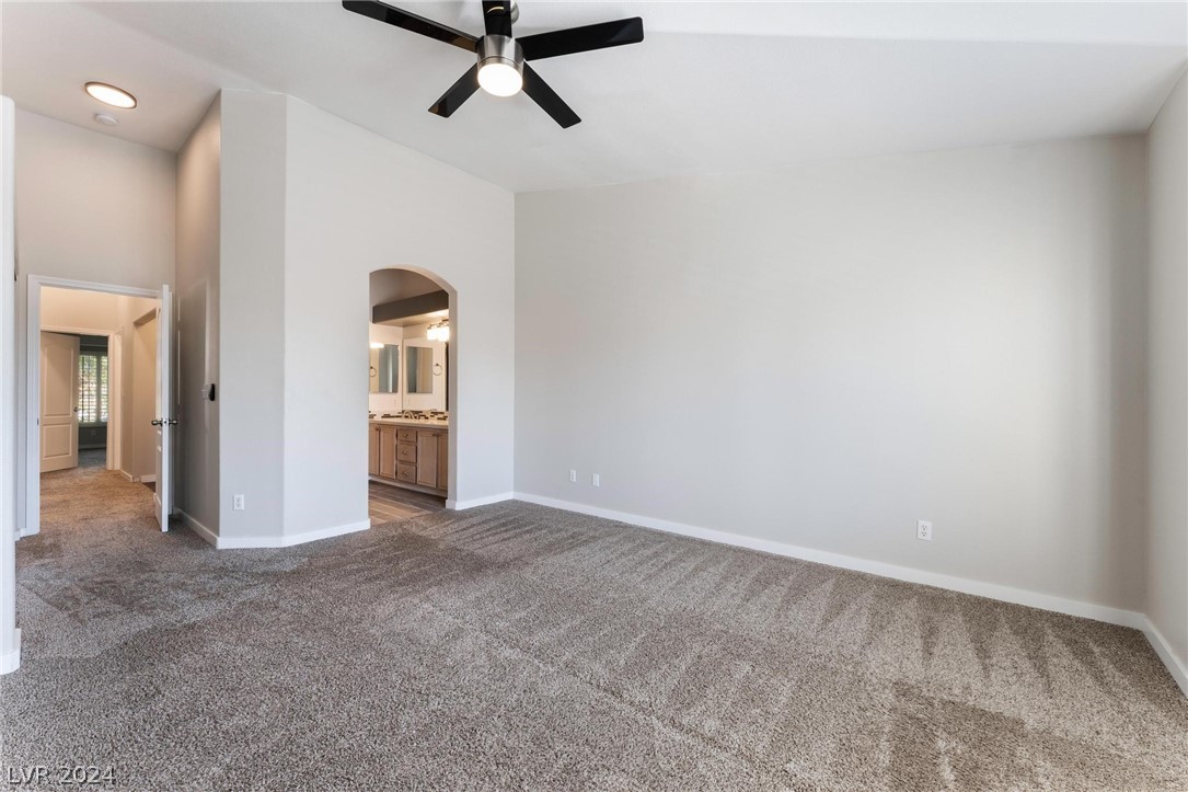 5945 Sunlight Garden Way n/a