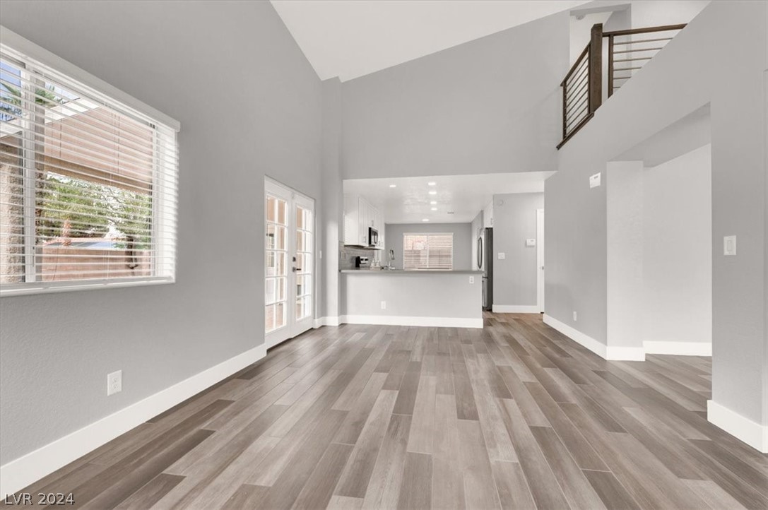 2806 Barrel Cactus Drive