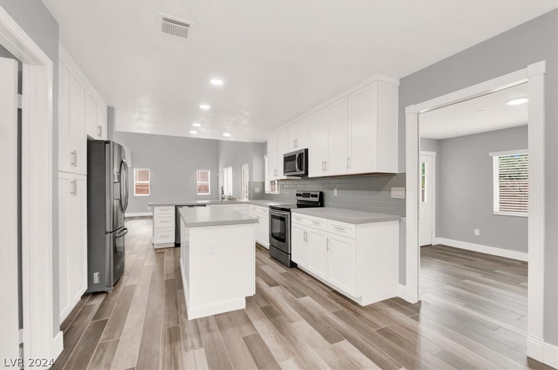 2806 Barrel Cactus Drive
