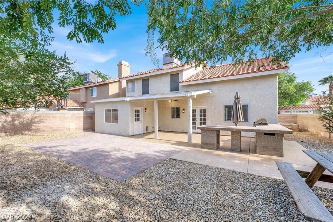 2806 Barrel Cactus Drive