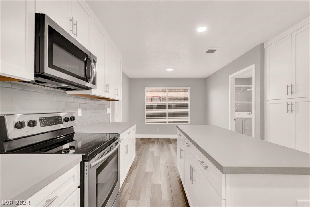 2806 Barrel Cactus Drive
