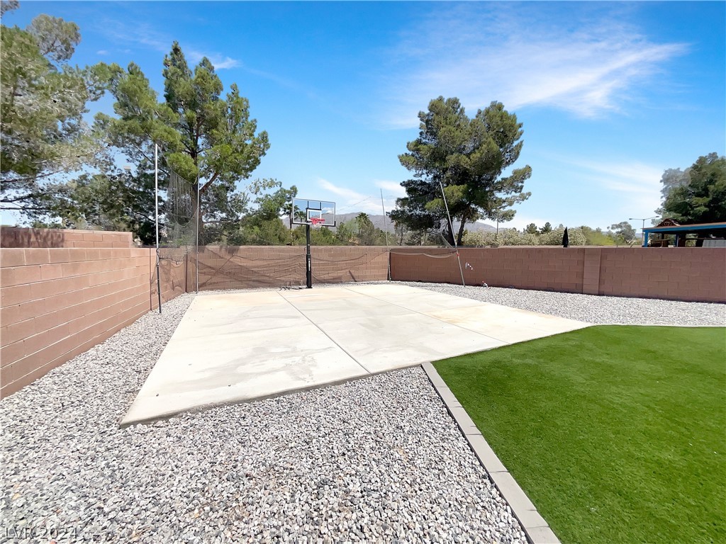 5908 Running Wind Court