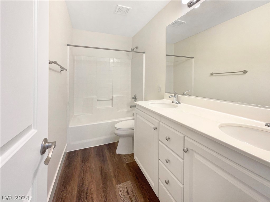 5908 Running Wind Court