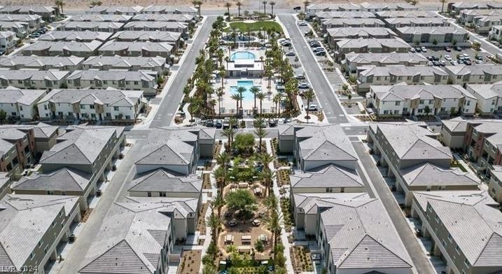 2828 Mosaic Moon Lane 5