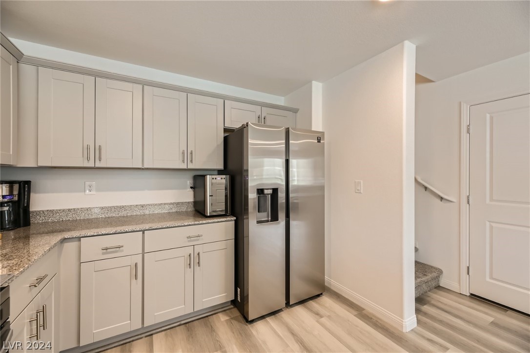 2828 Mosaic Moon Lane 5