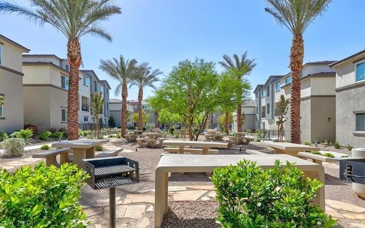 2828 Mosaic Moon Lane 5