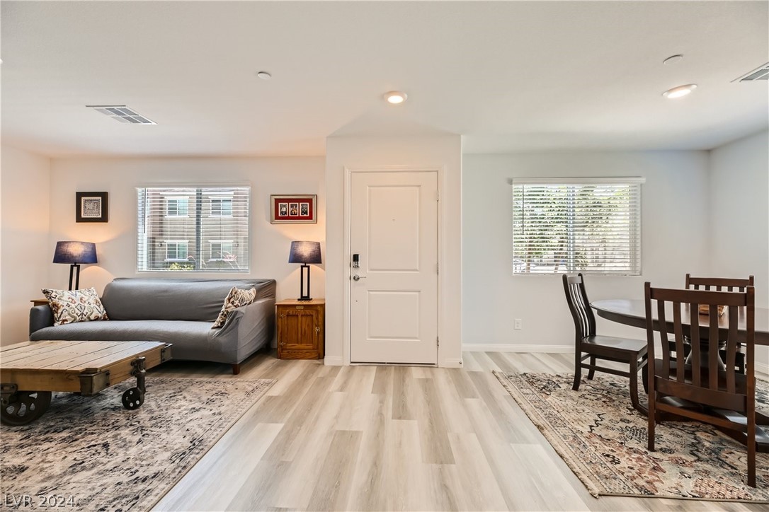 2828 Mosaic Moon Lane 5