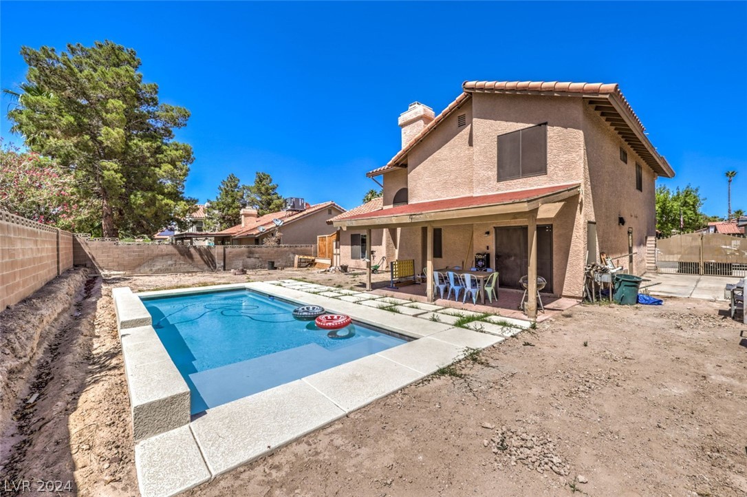 135 South Pointe Way