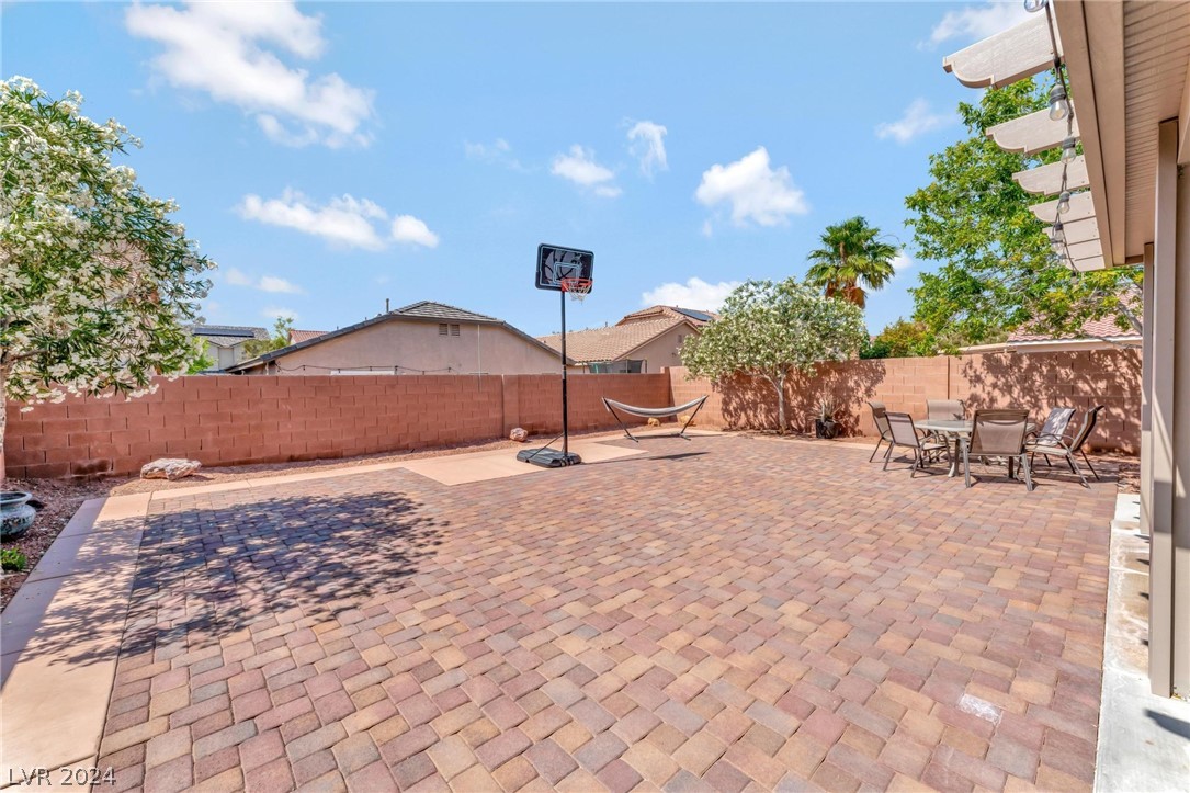 5009 Hadley Meadow Court