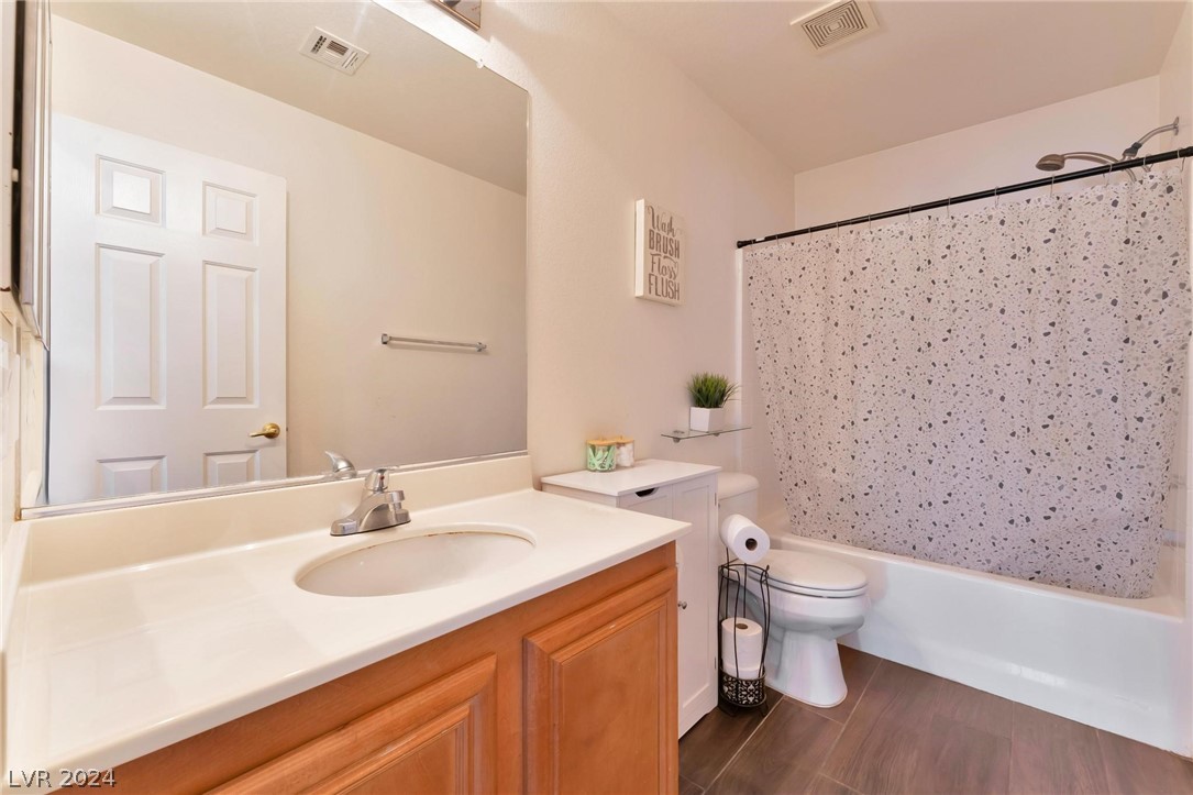 5009 Hadley Meadow Court