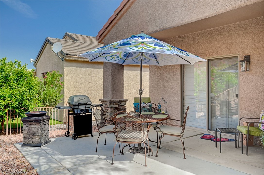 2121 Desert Woods Drive