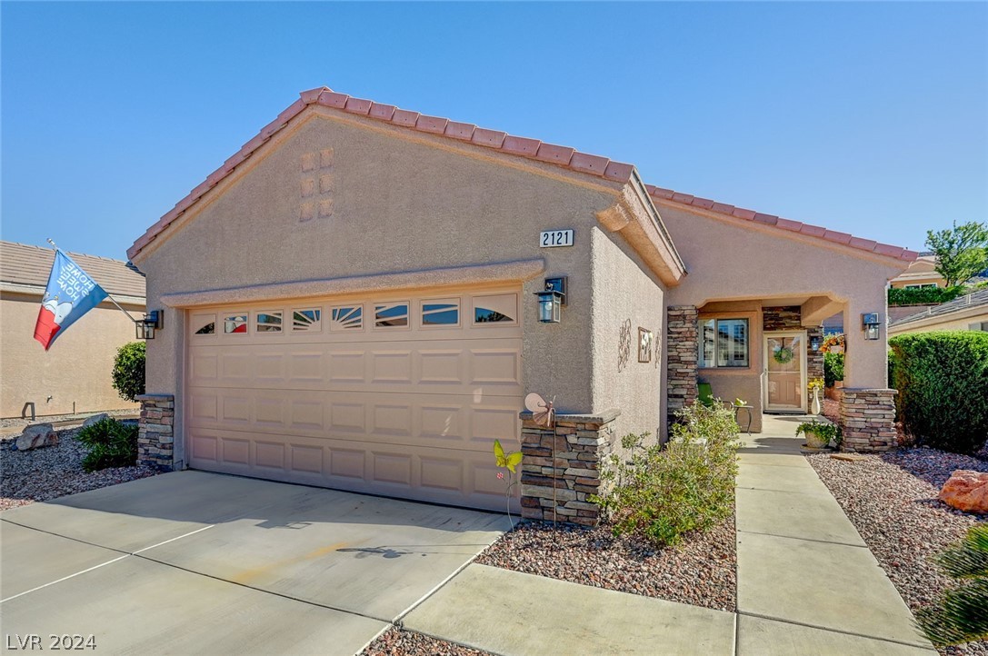 2121 Desert Woods Drive