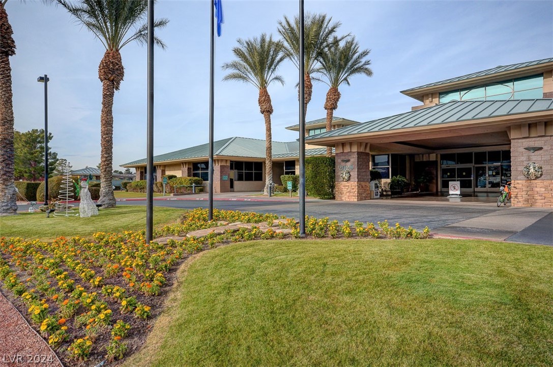 2121 Desert Woods Drive