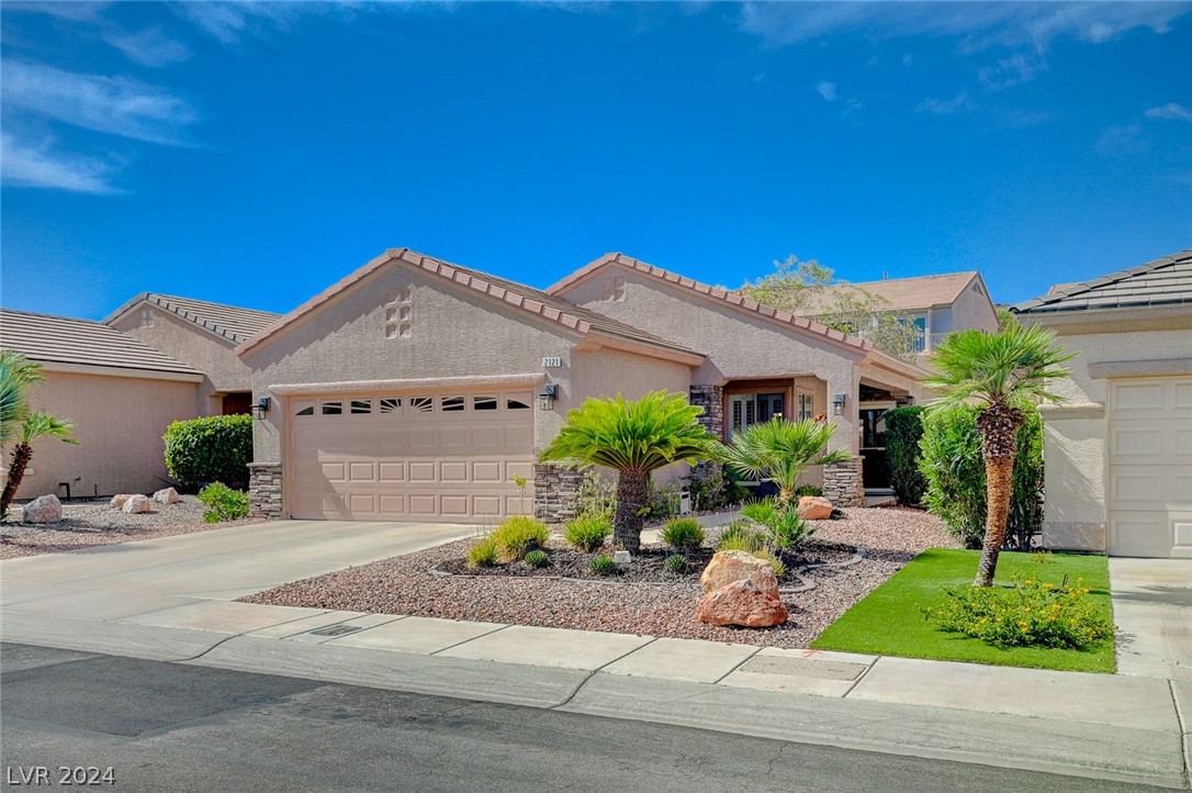 2121 Desert Woods Drive